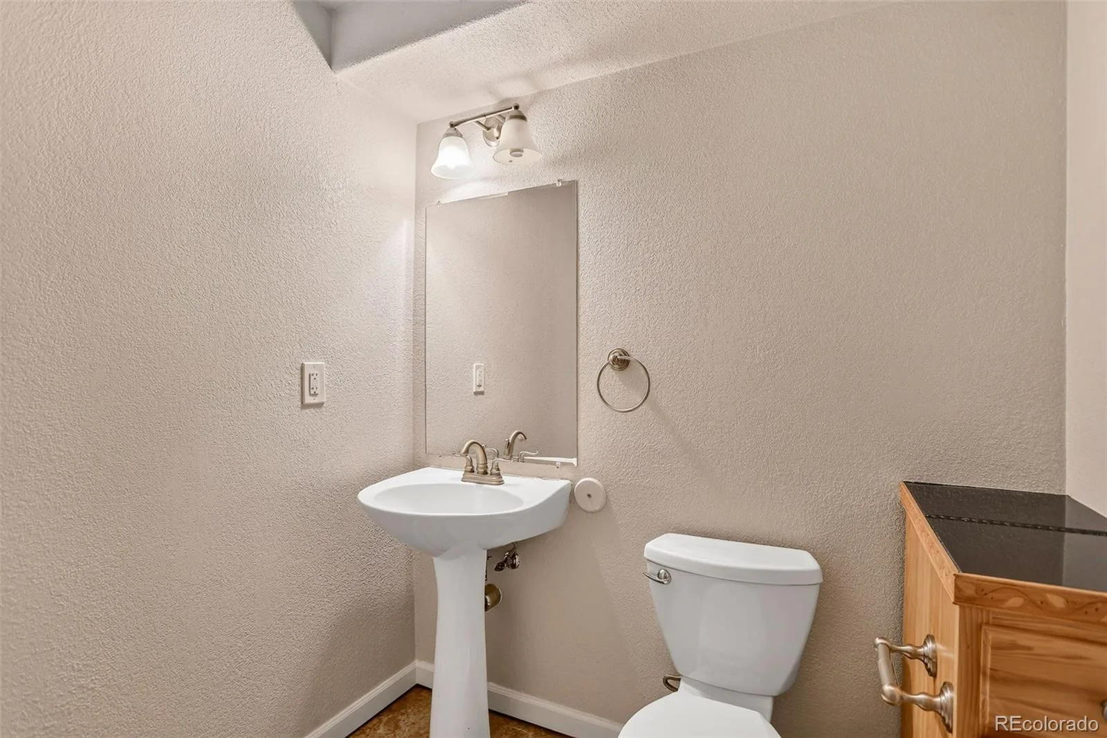 4356 S Iris Court Littleton CO 80123 | MLS #REC4533107 07272026113345 1600 38