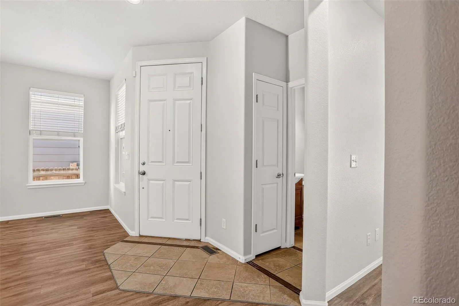 4356 S Iris Court Littleton CO 80123 | MLS #REC4533107 07272026113345 1600 5