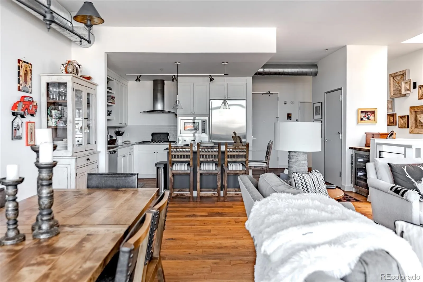 04162026164138 1600 16