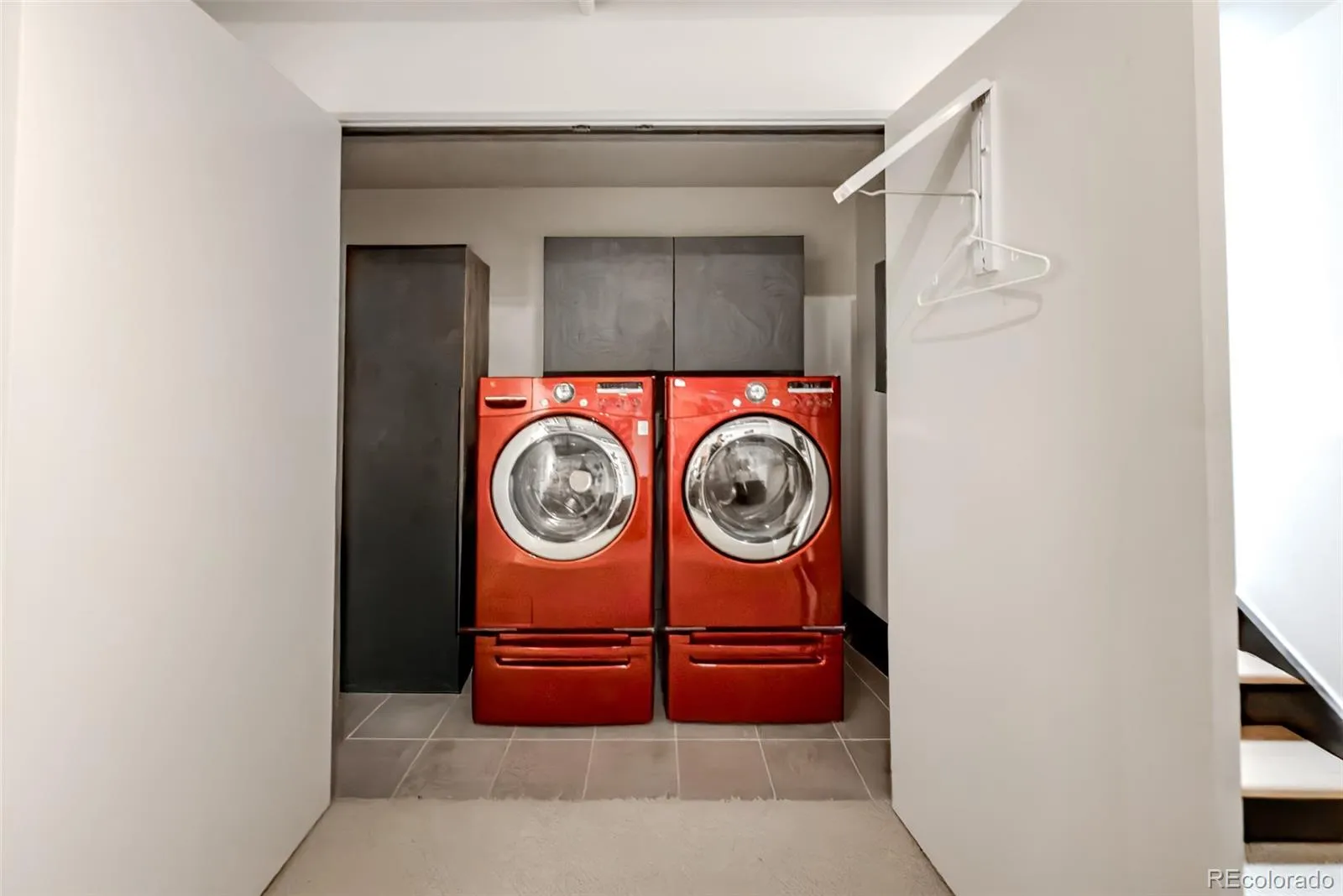 04162026164138 1600 29