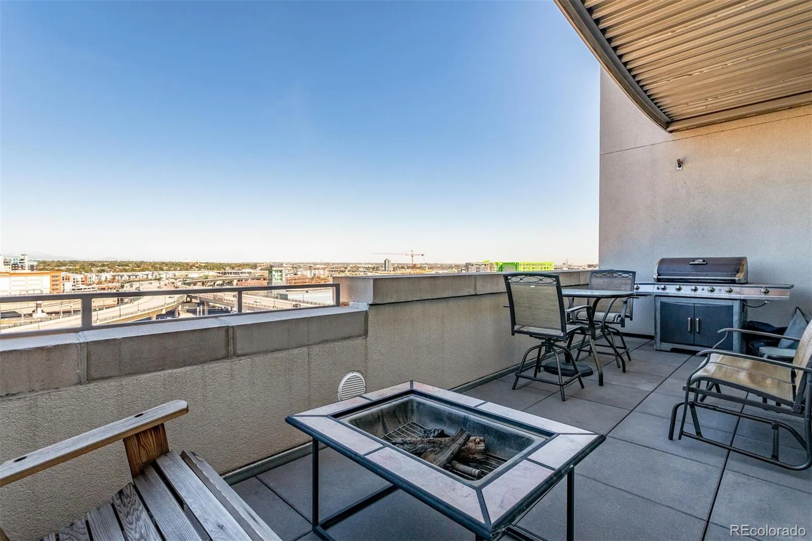 04162026164138 1600 30