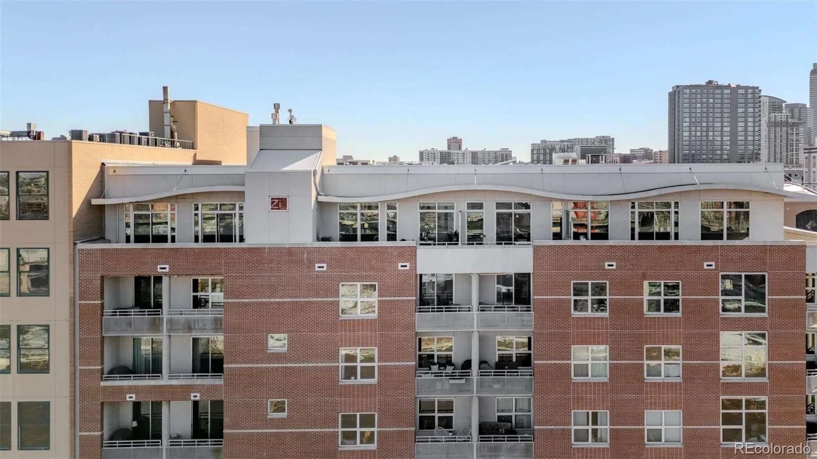 04162026164138 1600 33