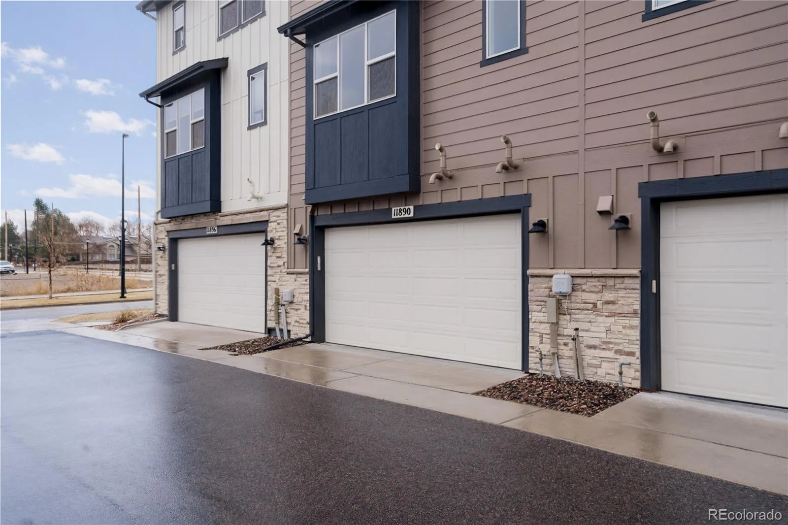11890 W 52nd Avenue Wheat Ridge CO 80033 | MLS #REC4536790 08052026161526 1600 40