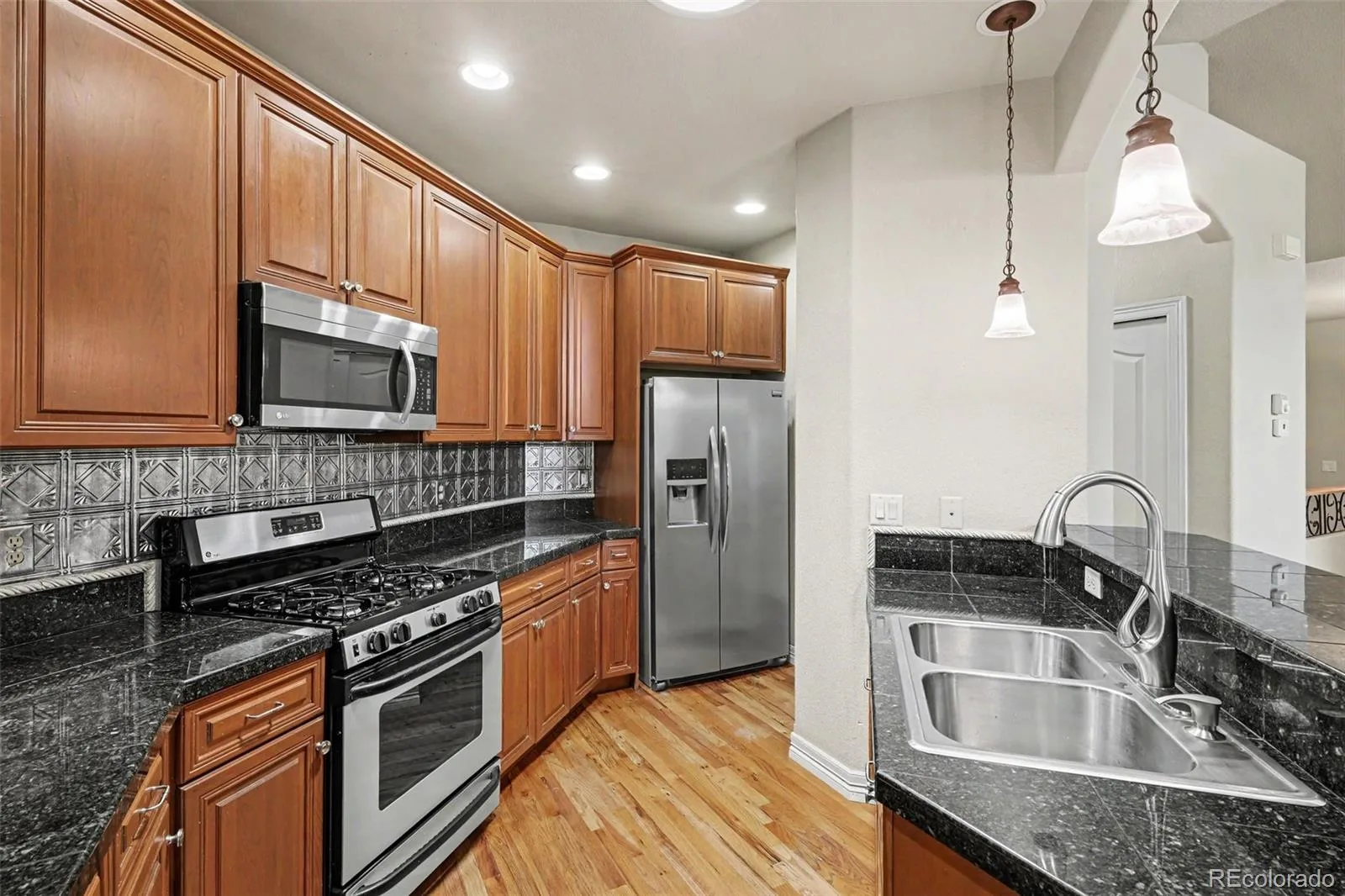 540 Wenlock Court Castle Rock CO 80104 | MLS #REC4537655 08262026150621 1600 14
