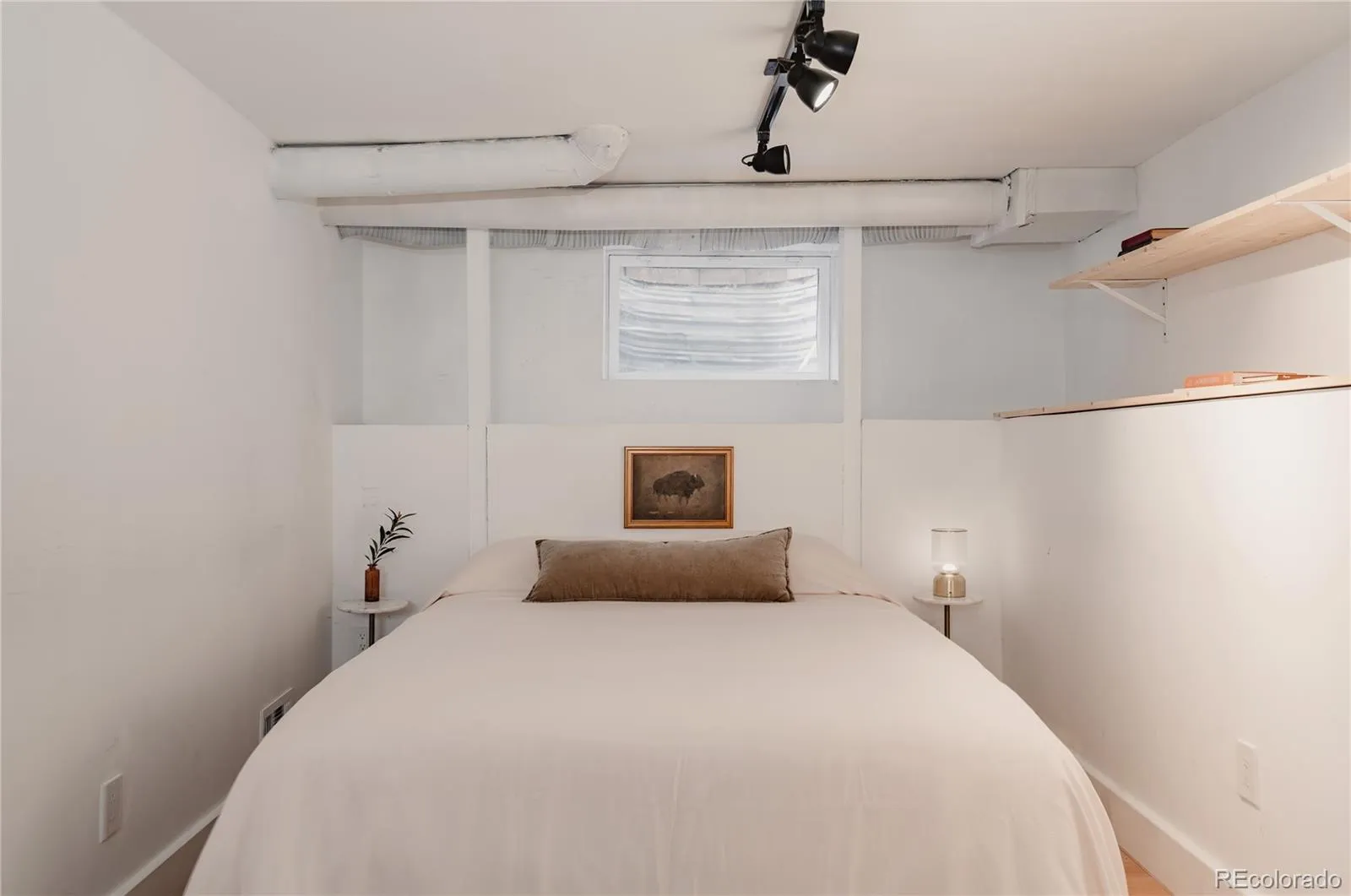 1679 S Grant Street Denver CO 80210 MLS #REC4540980 05202026224540 1600 36