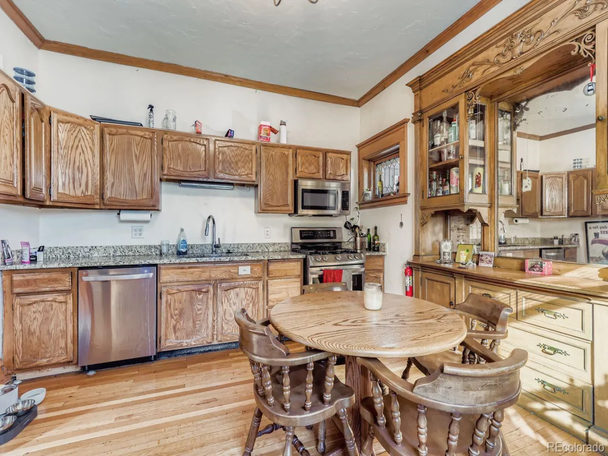 1406 Clayton Street Denver CO 80206 MLS #REC4541497 05272026023416 1200 11