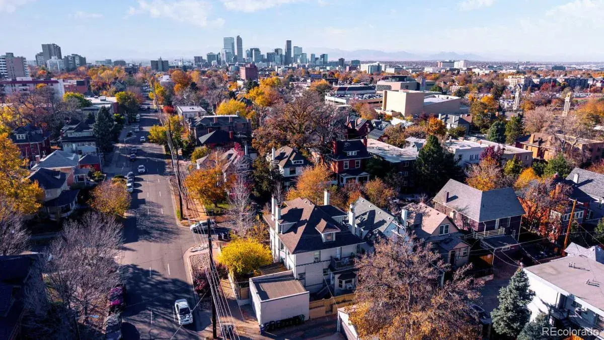 12012025183306 1200 21