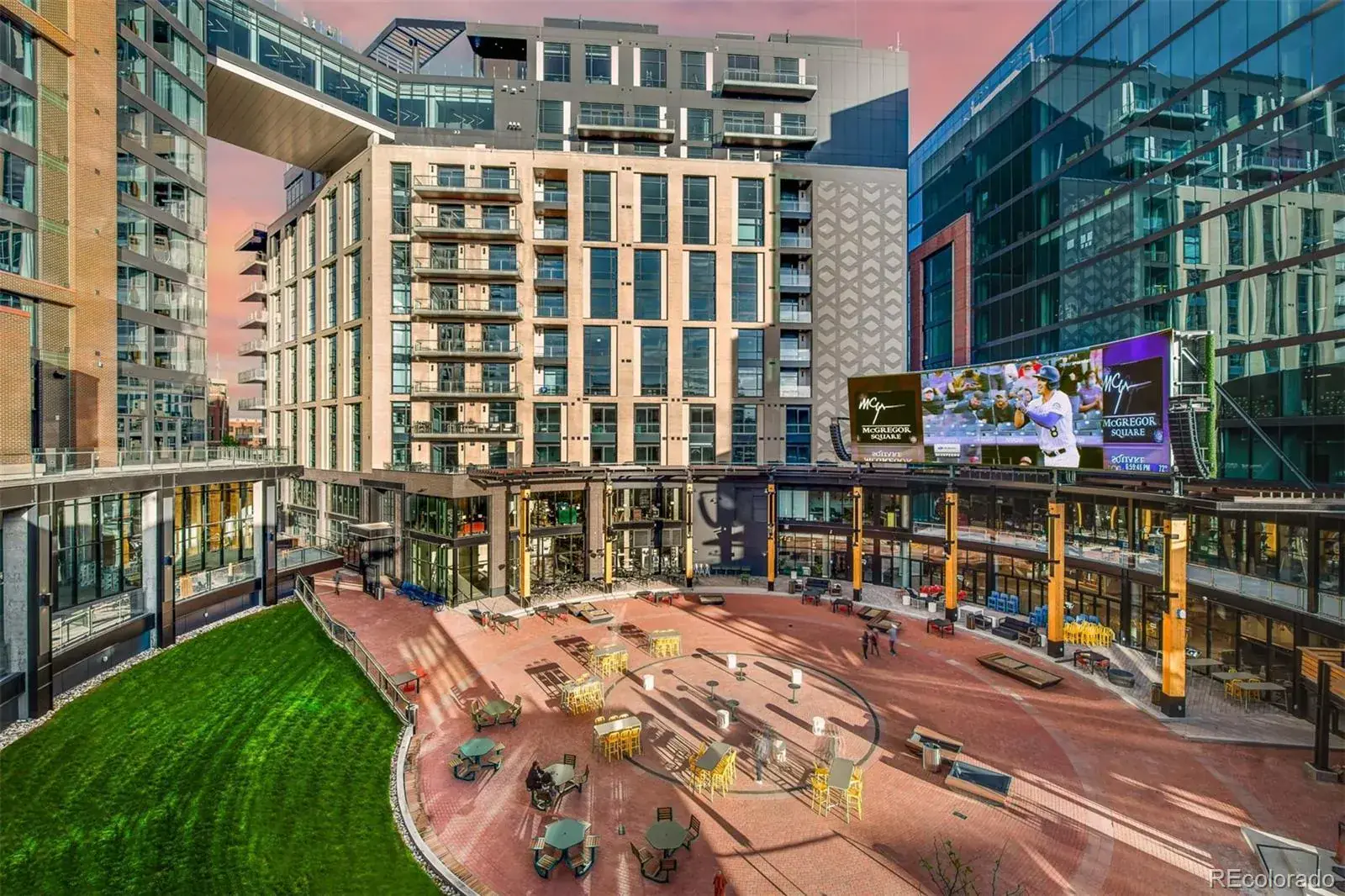 01302026211733 1600 12