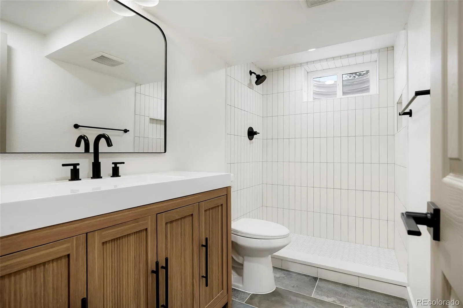 106 Emerald Street Broomfield CO 80020 MLS #REC4542429 06092026001053 1600 25