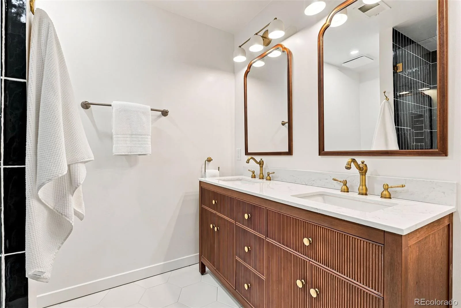 2554 W 32nd Avenue #102 Denver CO 80211 MLS #REC4543176 07242026174900 1600 22