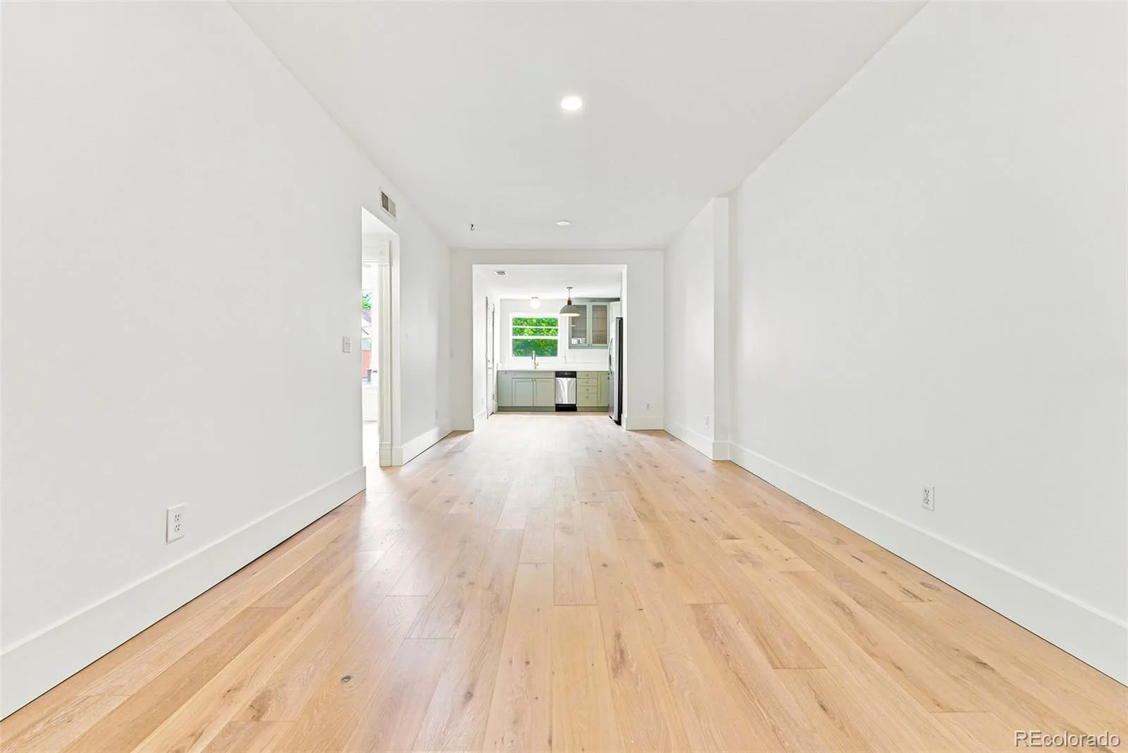 2554 W 32nd Avenue #102 Denver CO 80211 MLS #REC4543176 07242026174900 1600 9