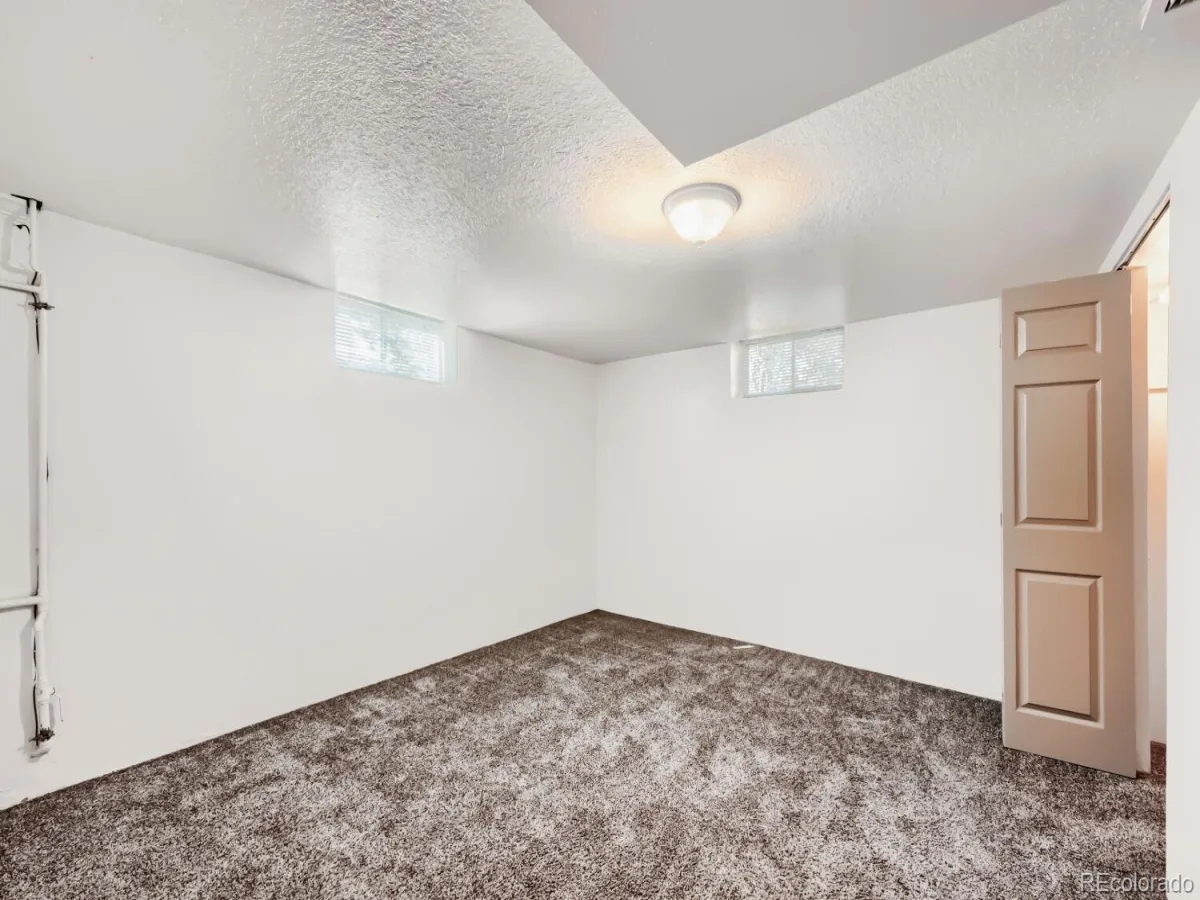 2116 S Grant Street Denver CO 80210 | MLS #REC4544060 10102026150710 1200 21