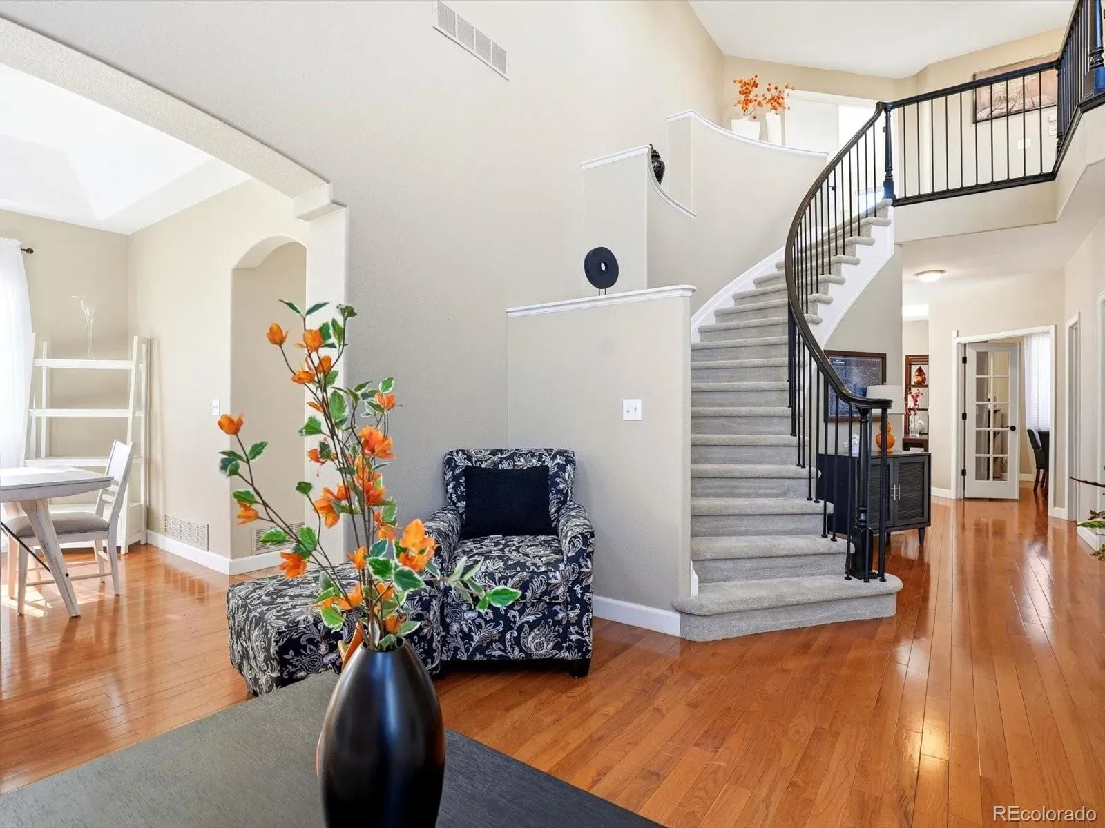 6638 W Hamilton Drive Lakewood CO 80227 MLS #REC4544621 03202026210858 1600 3