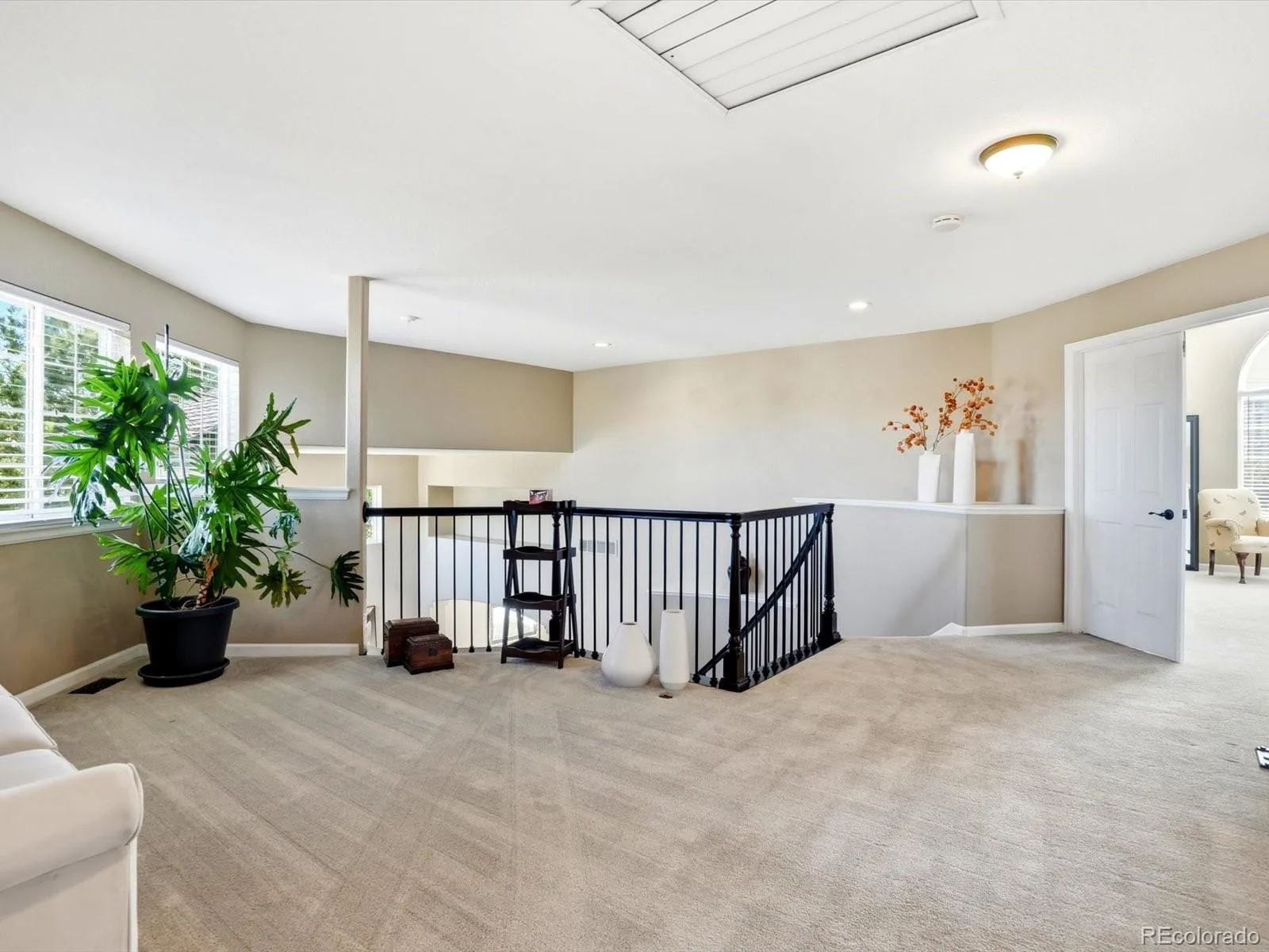 6638 W Hamilton Drive Lakewood CO 80227 | MLS #REC4544621 08282026144845 1600 17