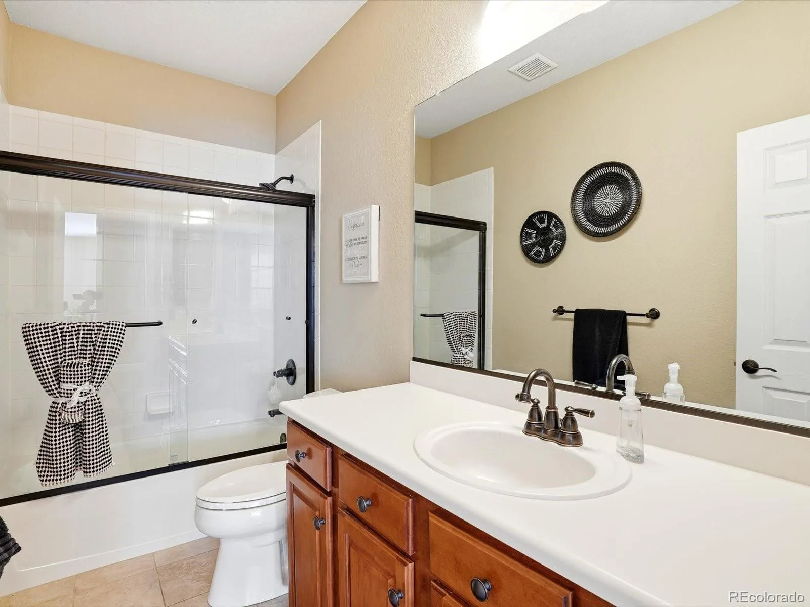 6638 W Hamilton Drive Lakewood CO 80227 | MLS #REC4544621 08282026144845 1600 30