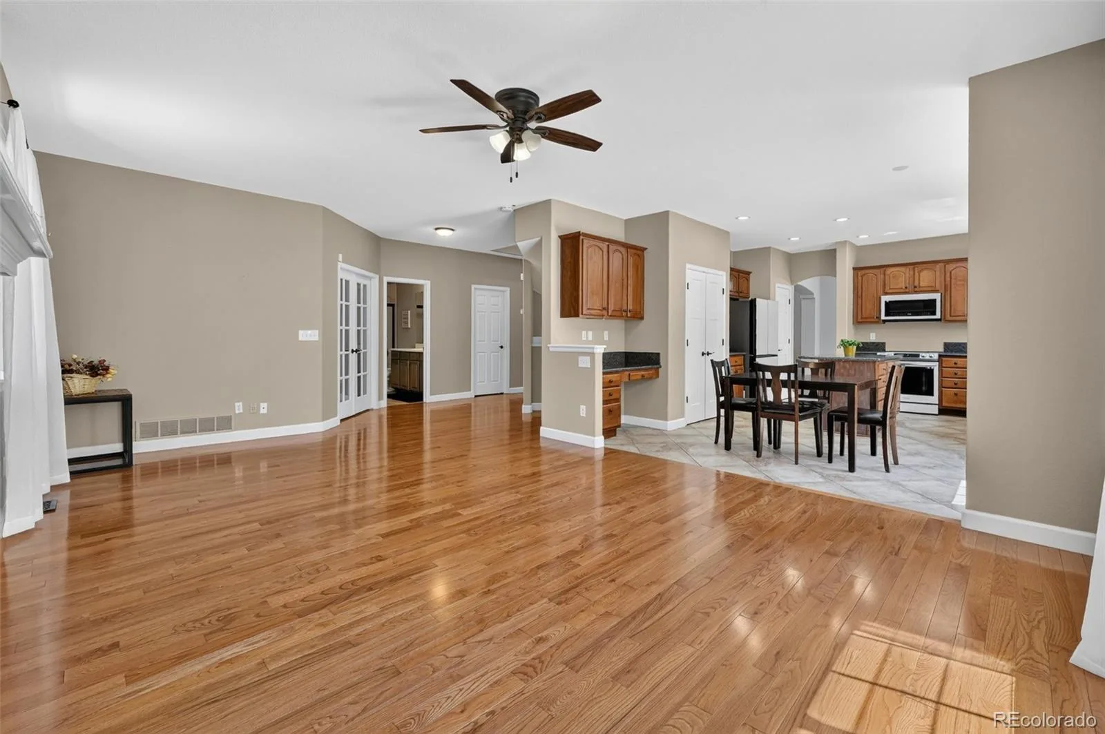 6638 W Hamilton Drive Lakewood CO 80227 | MLS #REC4544621 08282026144845 1600 7