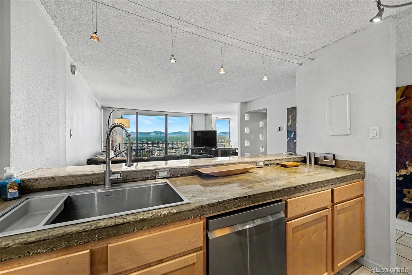 1020 15th Street #33A Denver CO 80202 | MLS #REC4547524 10032026213120 1600 13