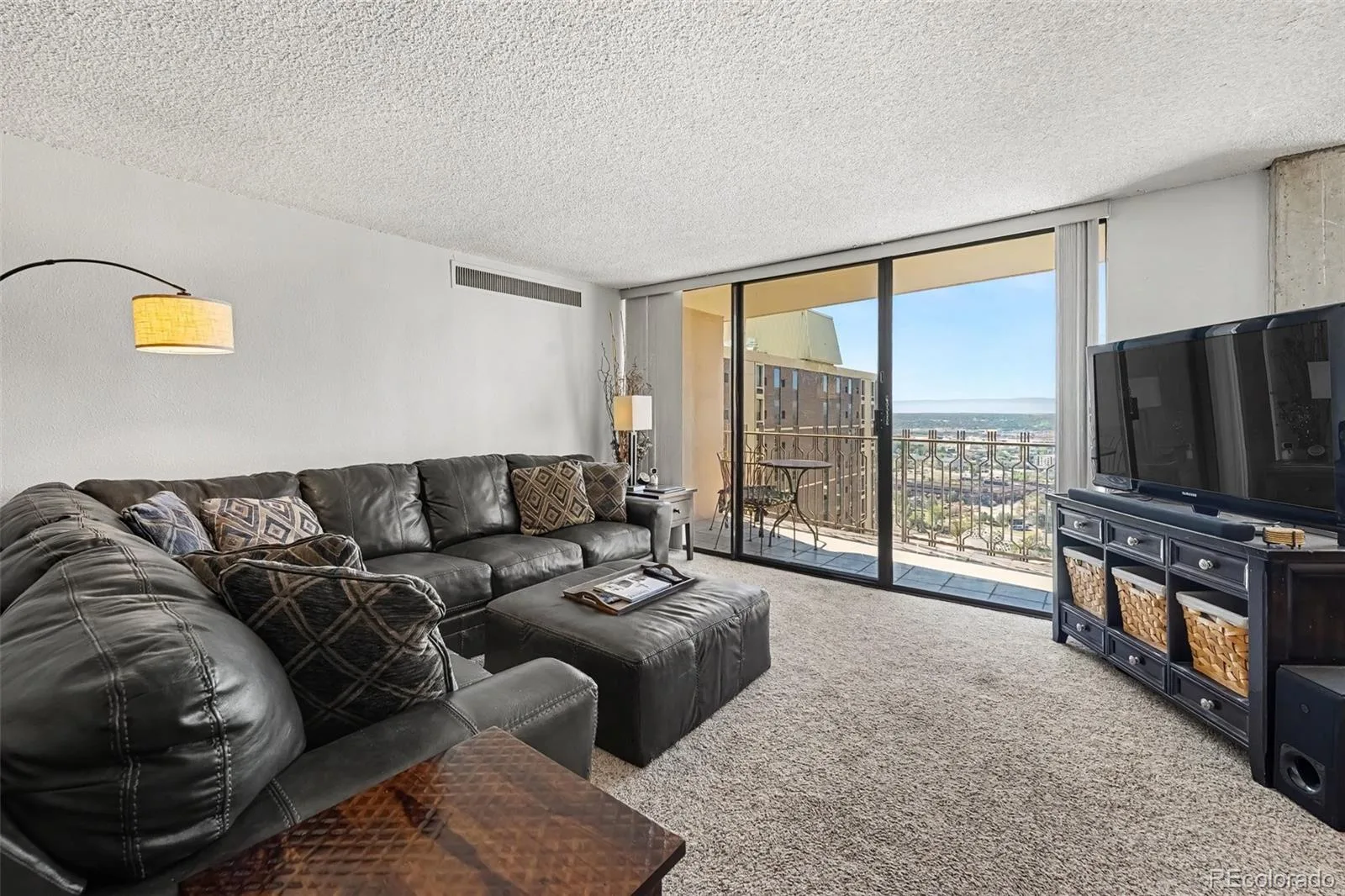 1020 15th Street #33A Denver CO 80202 | MLS #REC4547524 10032026213120 1600 6
