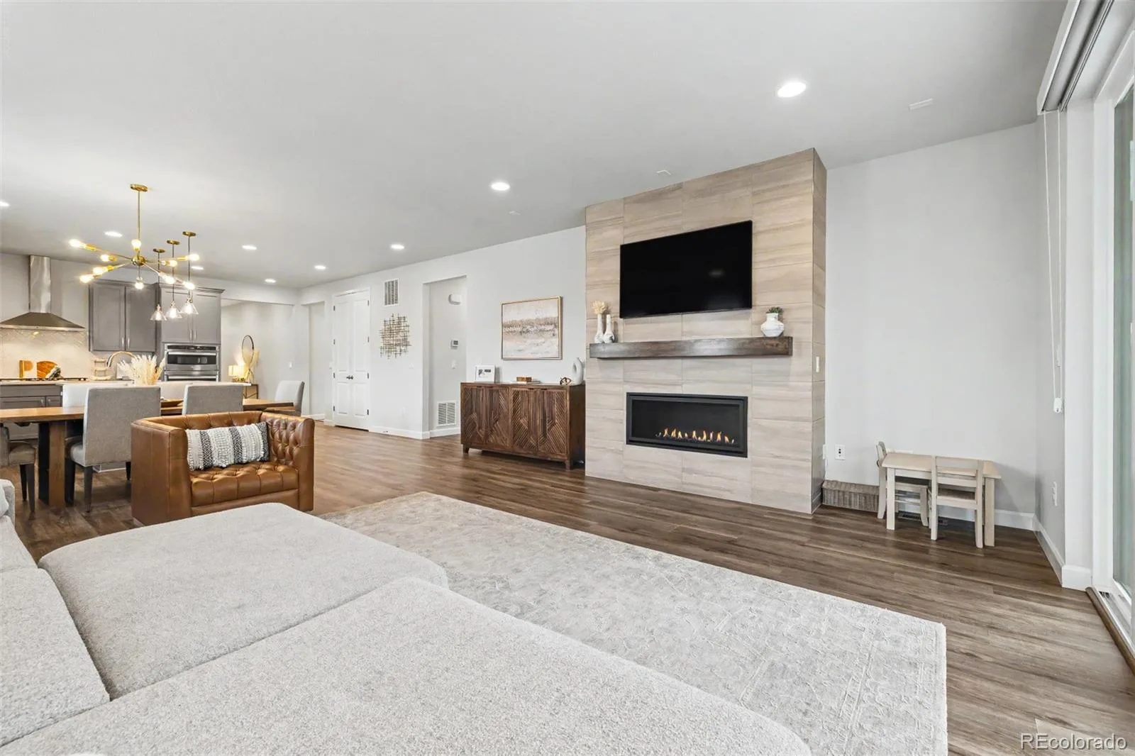 26402 E Moraine Place Aurora CO 80016 | MLS #REC4550172 10052026224012 1600 12