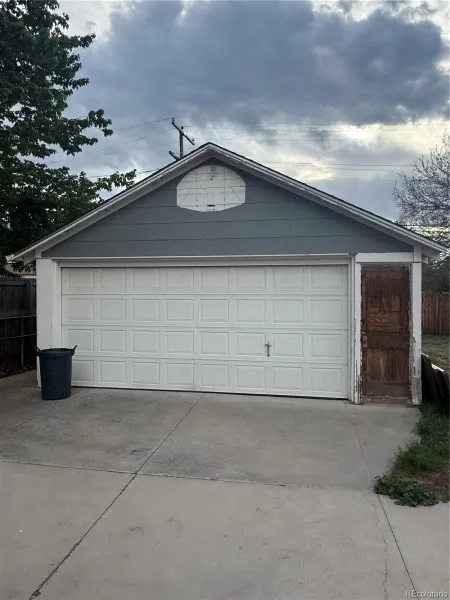 4345 Fenton Street Denver CO 80212 MLS #REC4550223 05232026094037 800 19
