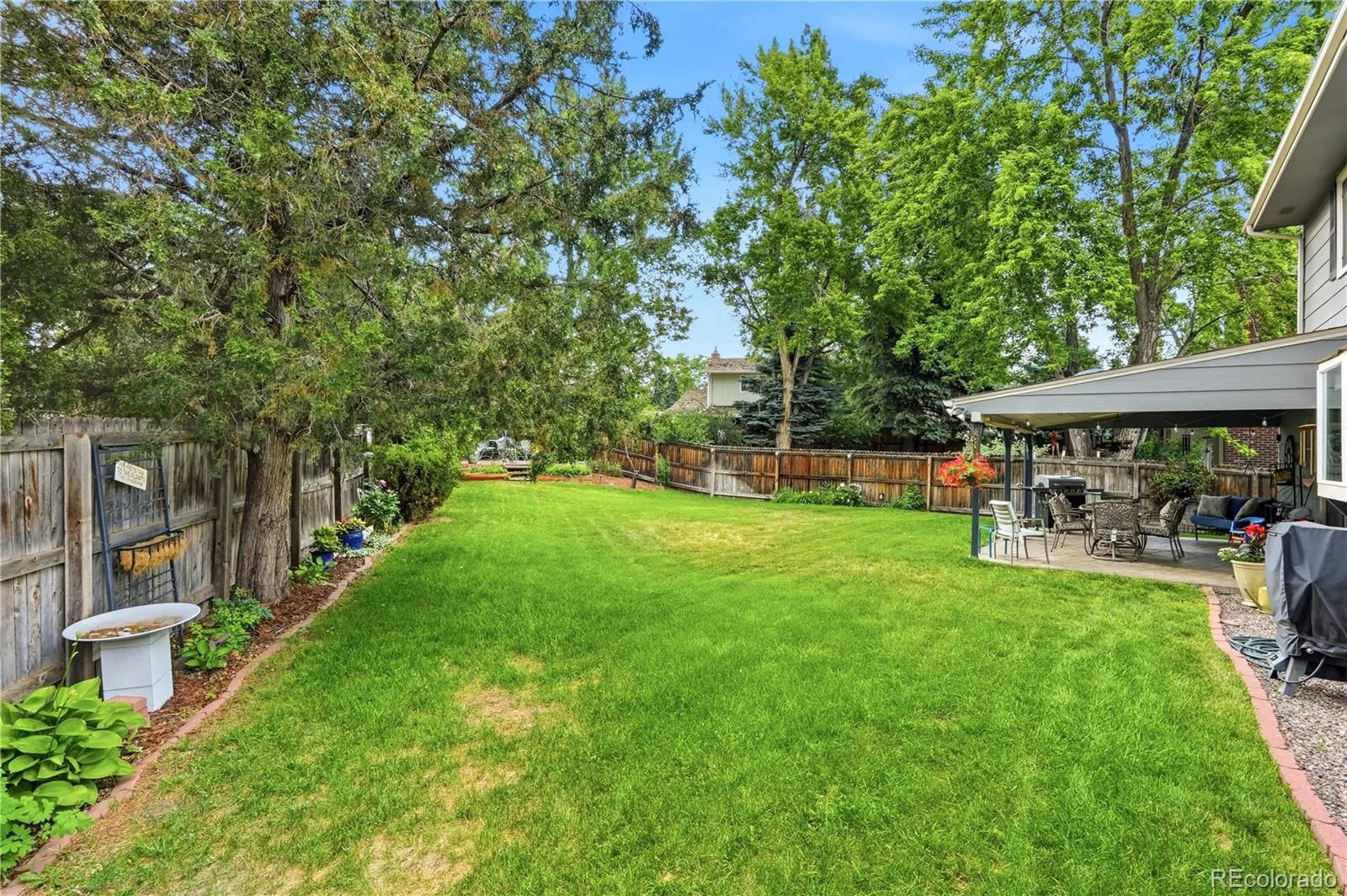 7062 W 82nd Place Arvada CO 80003 MLS #REC4554048 06152026192004 1600 23