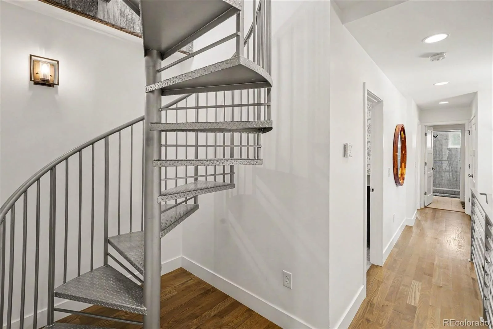 2538 N Clarkson Street Denver CO 80205 | MLS #REC4556308 07302026165643 1600 26