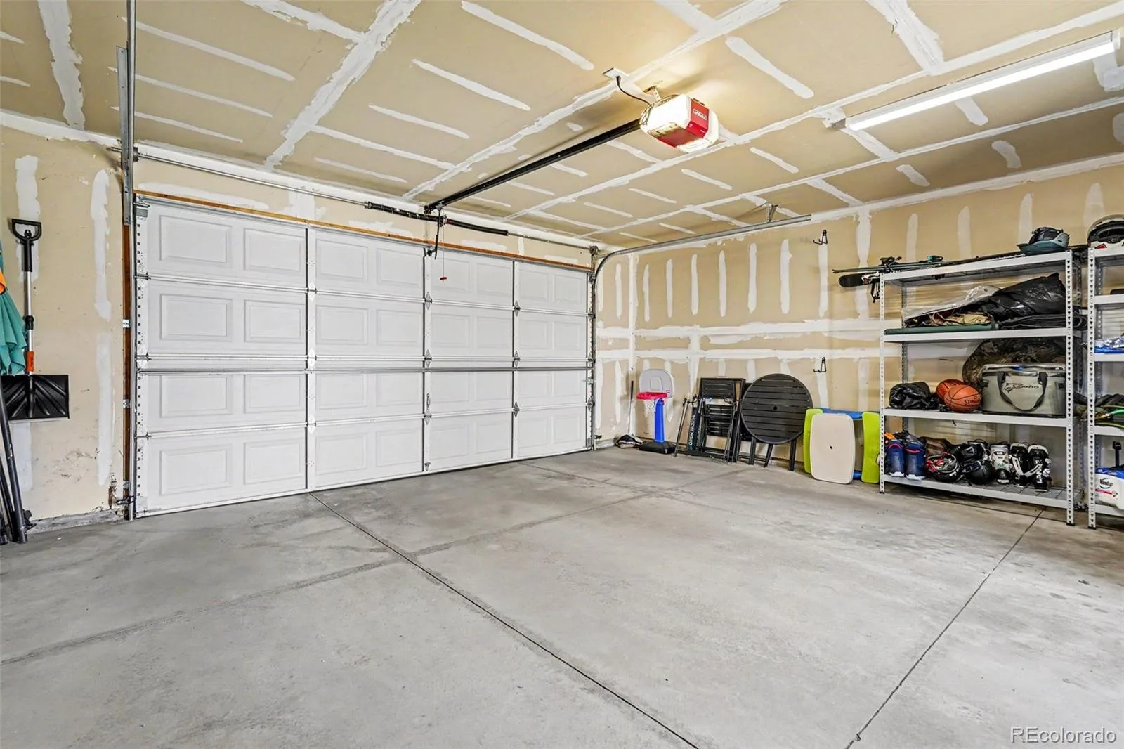 2538 N Clarkson Street Denver CO 80205 | MLS #REC4556308 07302026165643 1600 33