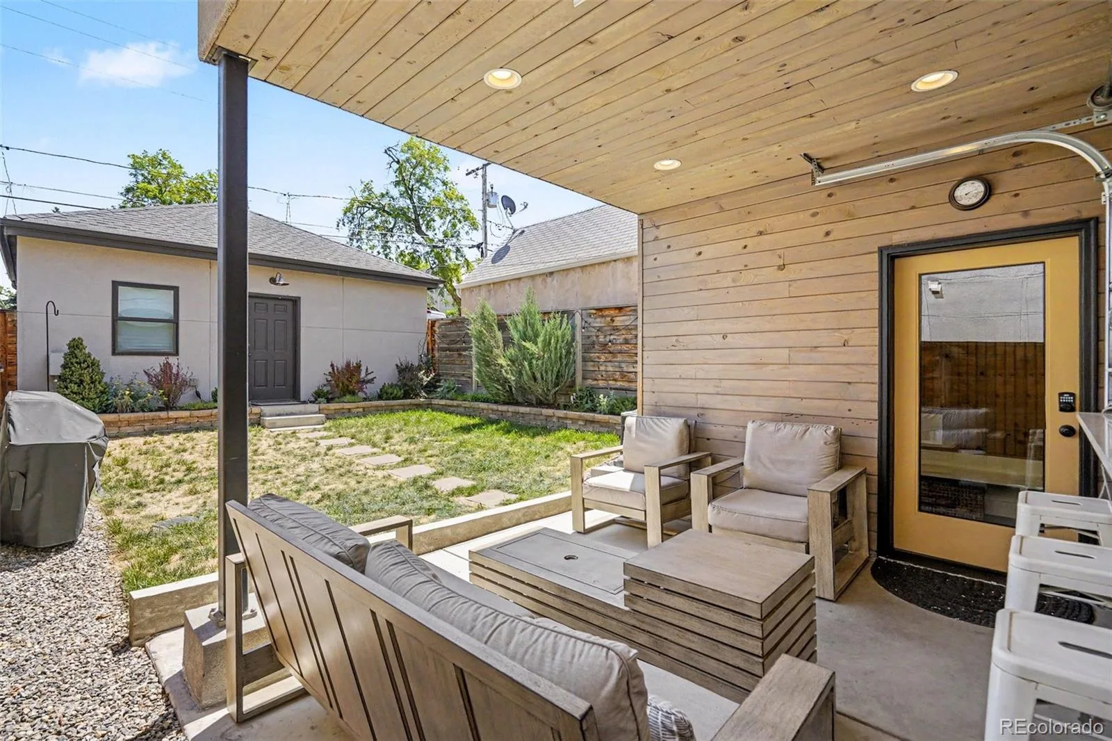 2538 N Clarkson Street Denver CO 80205 | MLS #REC4556308 07302026165643 1600 35