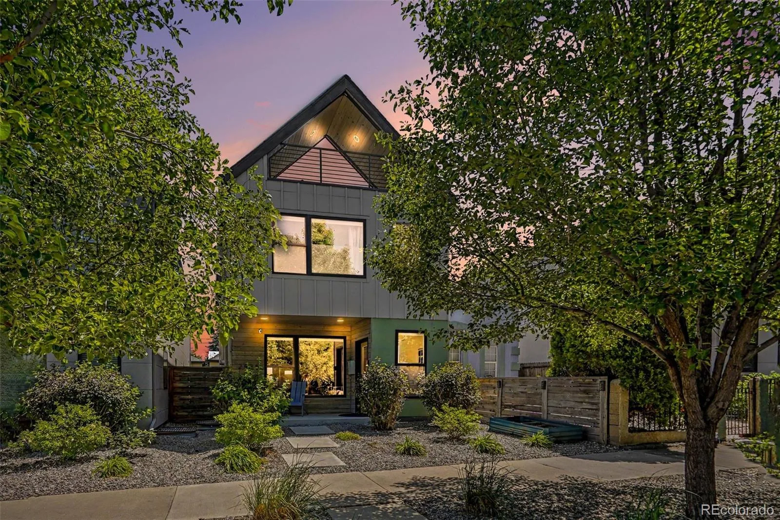 2538 N Clarkson Street Denver CO 80205 | MLS #REC4556308 07302026165643 1600 45