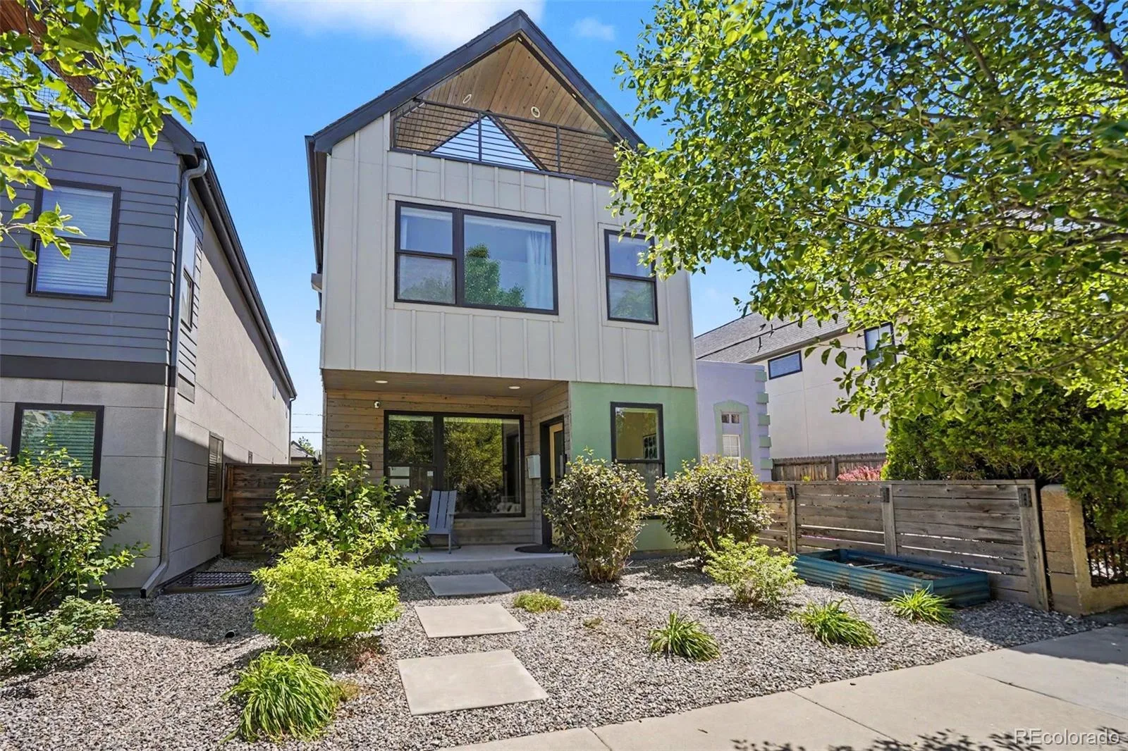 2538 N Clarkson Street Denver CO 80205 | MLS #REC4556308 07302026165643 1600 46