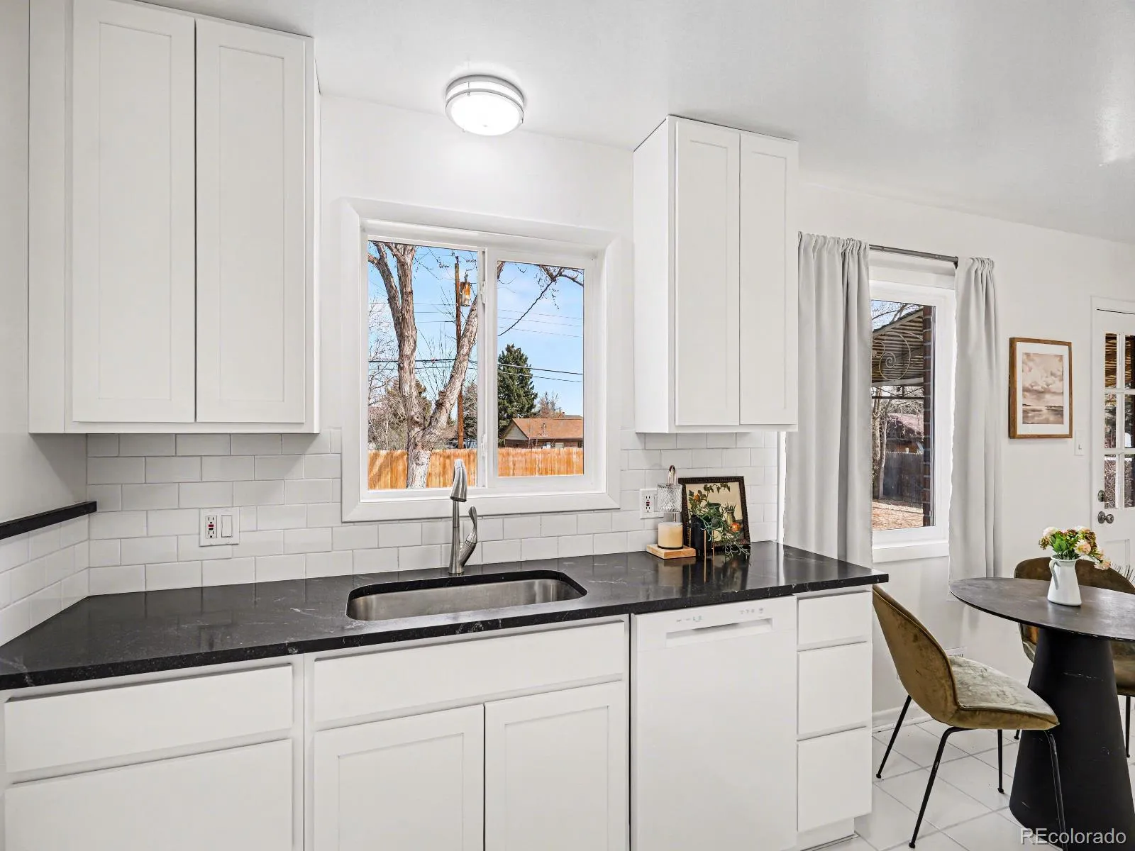 2155 E Noble Place Centennial CO 80121 MLS #REC4556793 05092026031020 1600 10