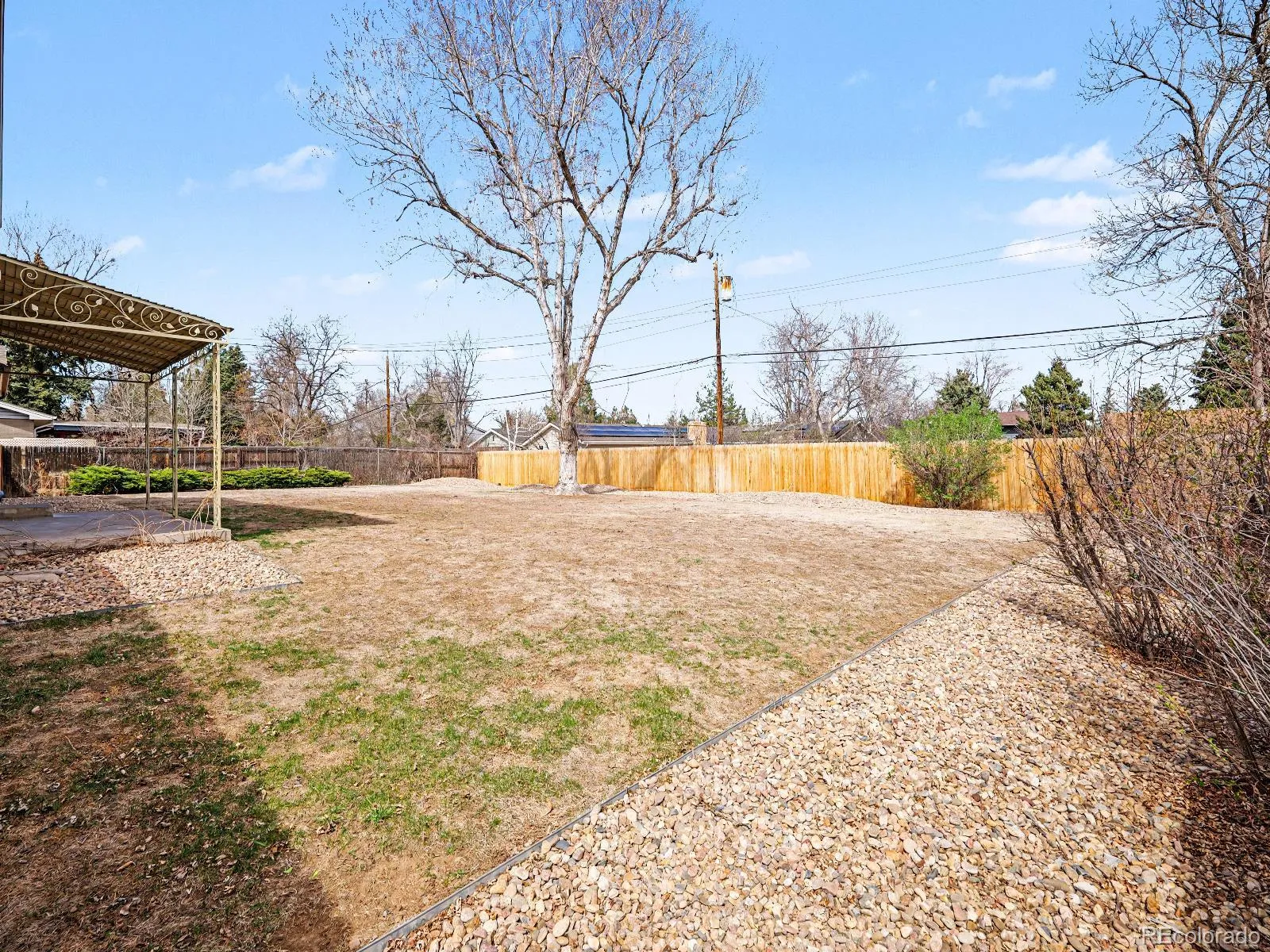 2155 E Noble Place Centennial CO 80121 MLS #REC4556793 05092026031020 1600 26