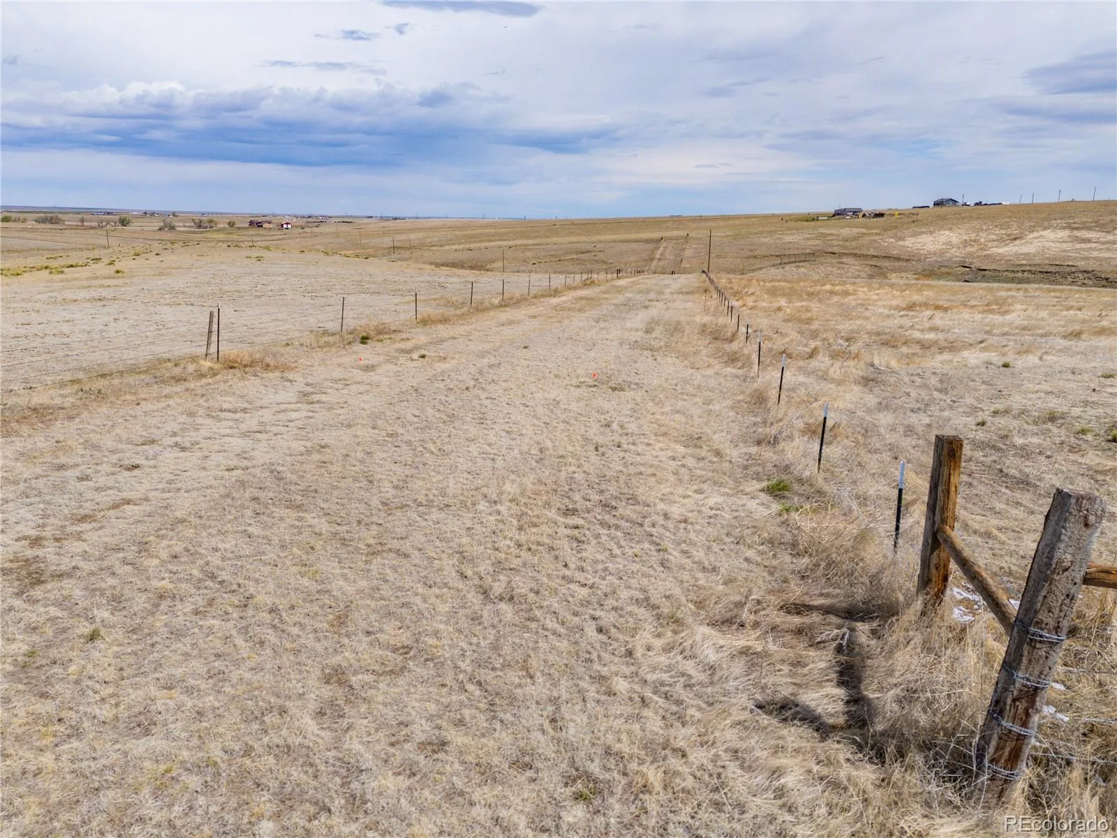 68900 E Briarwood Place Byers CO 80103 | MLS #REC4556882 08112026165104 1600 13