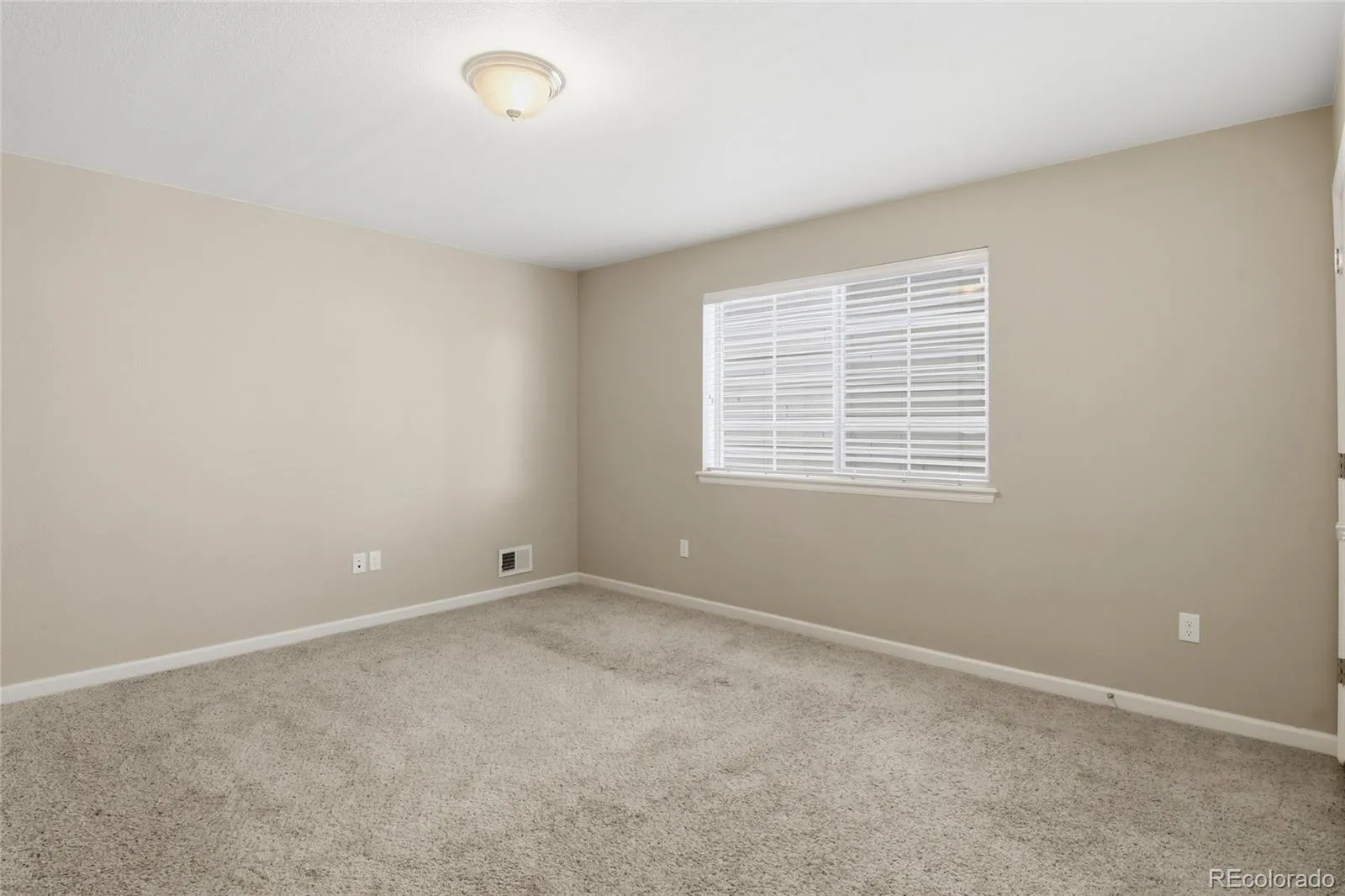 4741 Ventura Street Denver CO 80249 MLS #REC4558881 05152026085404 1600 26