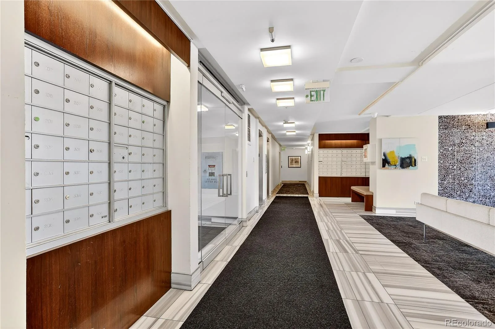 3100 E Cherry Creek South Drive #206 Denver CO 80209 | MLS #REC4560320 09232026051450 1600 23