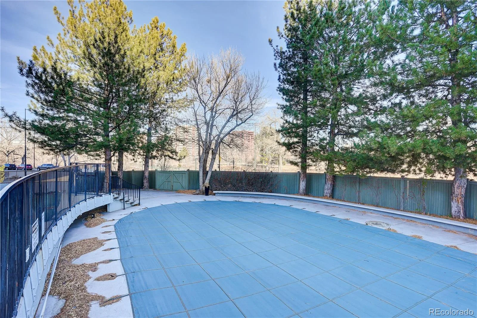 3100 E Cherry Creek South Drive #206 Denver CO 80209 | MLS #REC4560320 09232026051450 1600 29