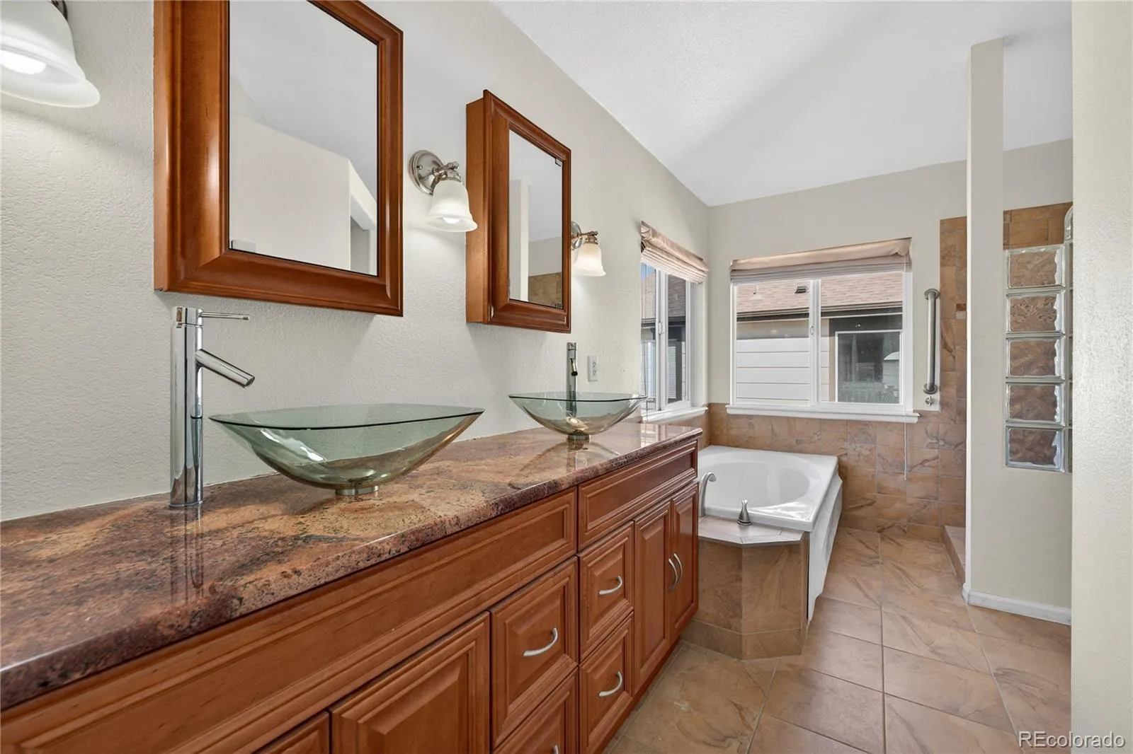 5485 S Harlan Way Littleton CO 80123 MLS #REC4562290 05262026231958 1600 22