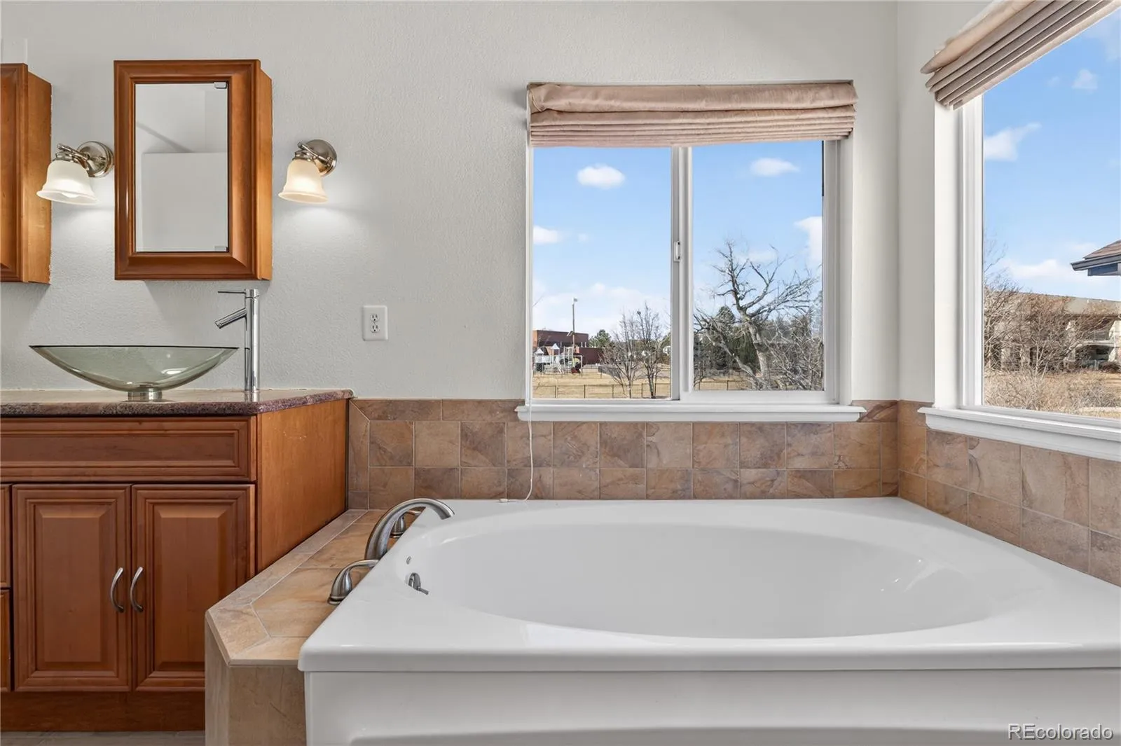 5485 S Harlan Way Littleton CO 80123 MLS #REC4562290 05262026231958 1600 24