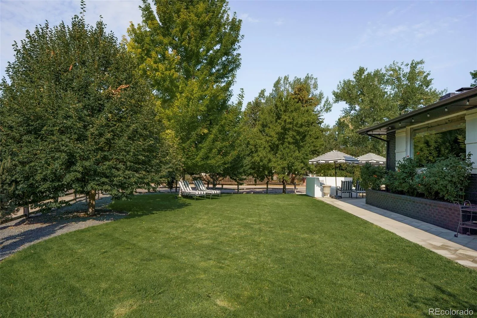 1991 W Caley Avenue Littleton CO 80120 | MLS #REC4564357 08172026223003 1600 33
