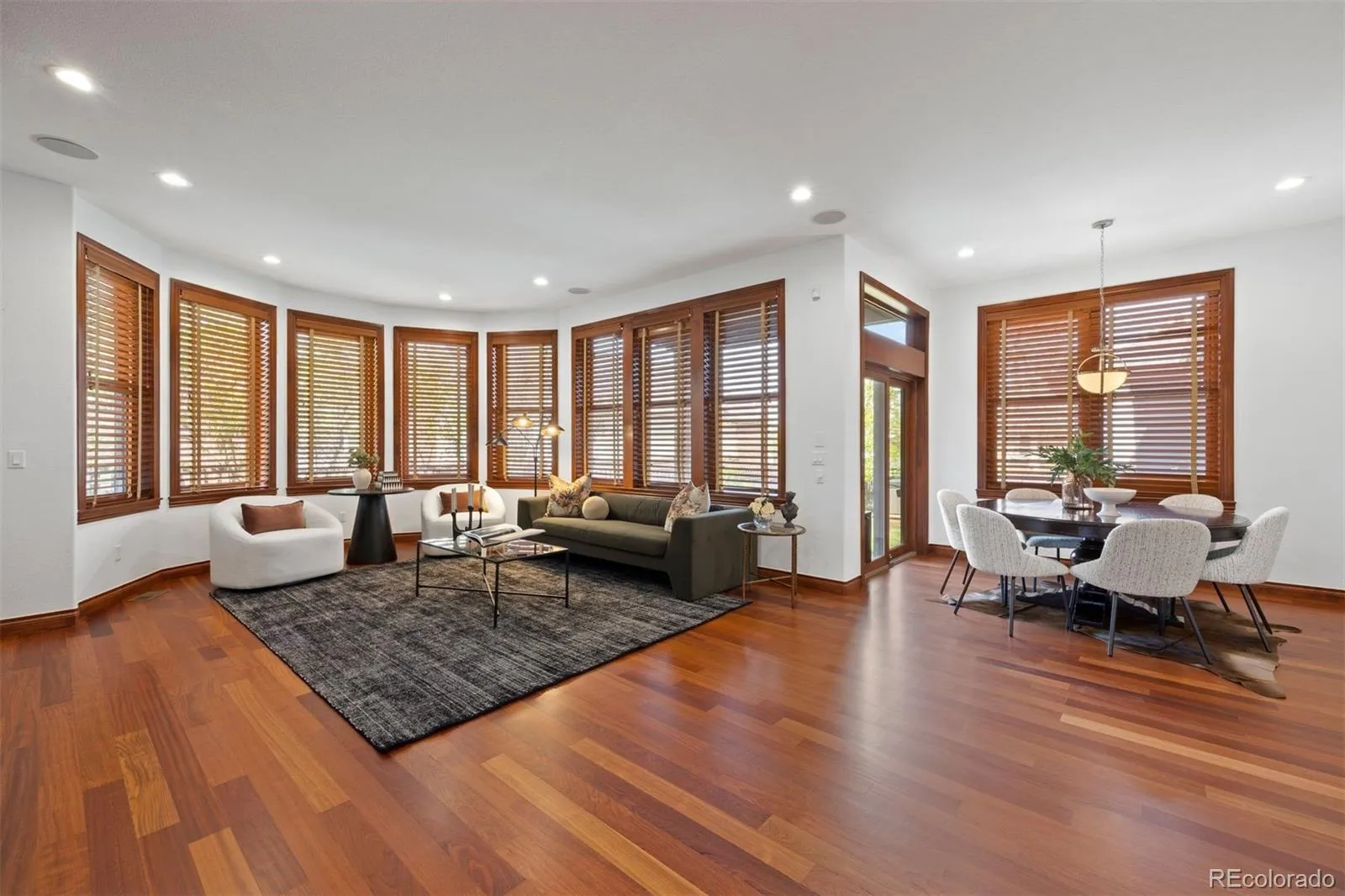 04082026190815 1600 13