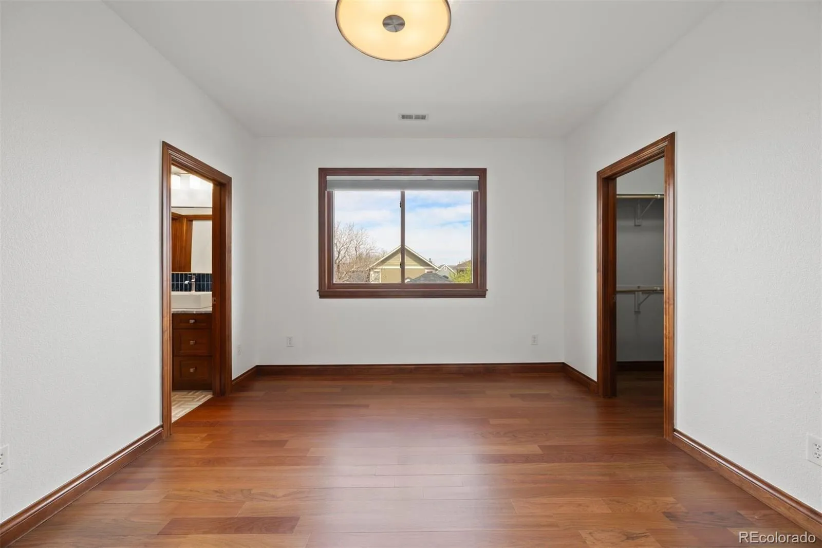 04082026190815 1600 22