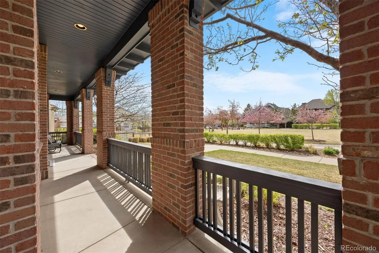 04082026190815 1600 42