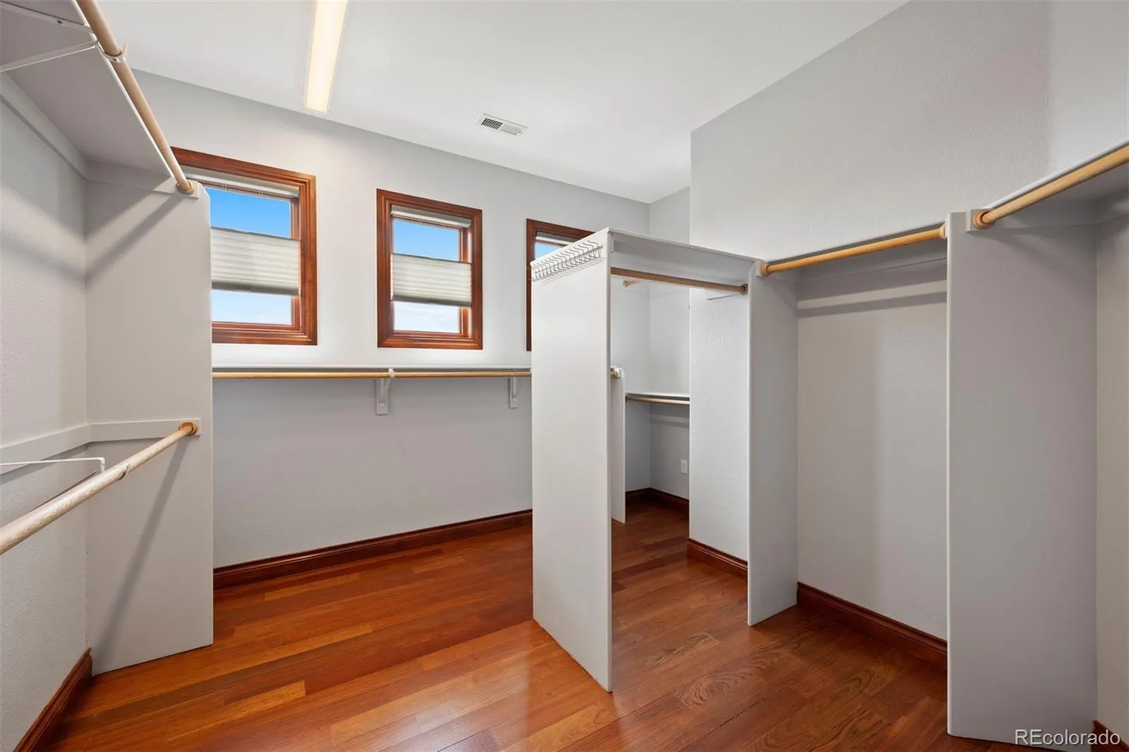 04082026190815 1600 5