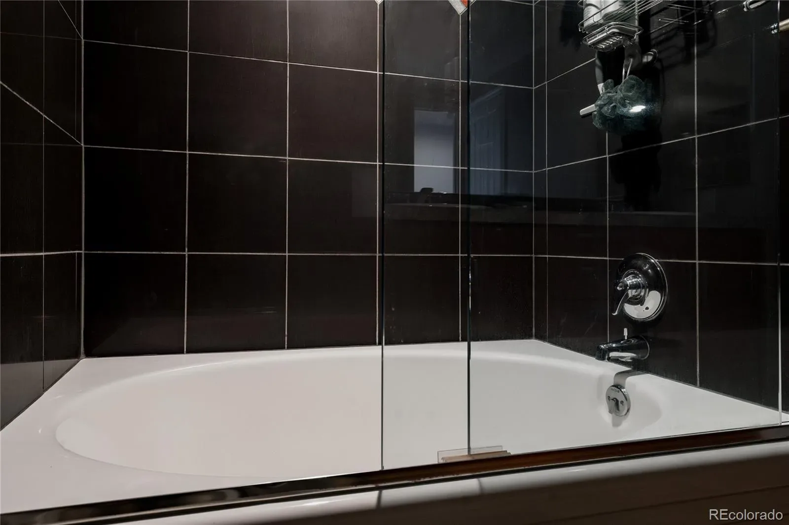 03192026190343 1600 32