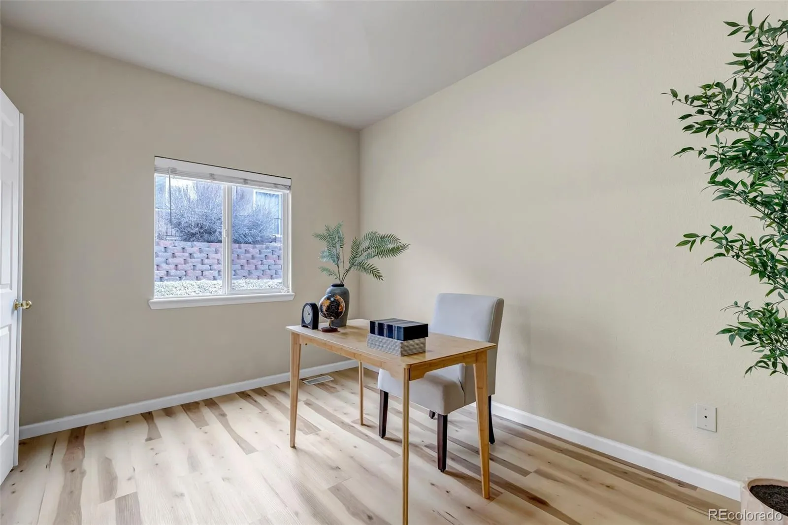 4519 S Atchison Way Aurora CO 80015 MLS #REC4568684 05092026024614 1600 11