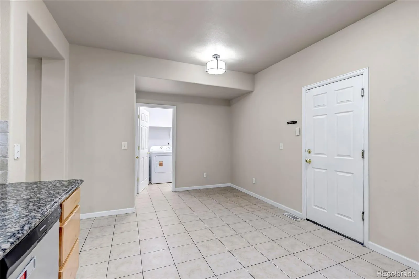 4519 S Atchison Way Aurora CO 80015 MLS #REC4568684 05092026024614 1600 16