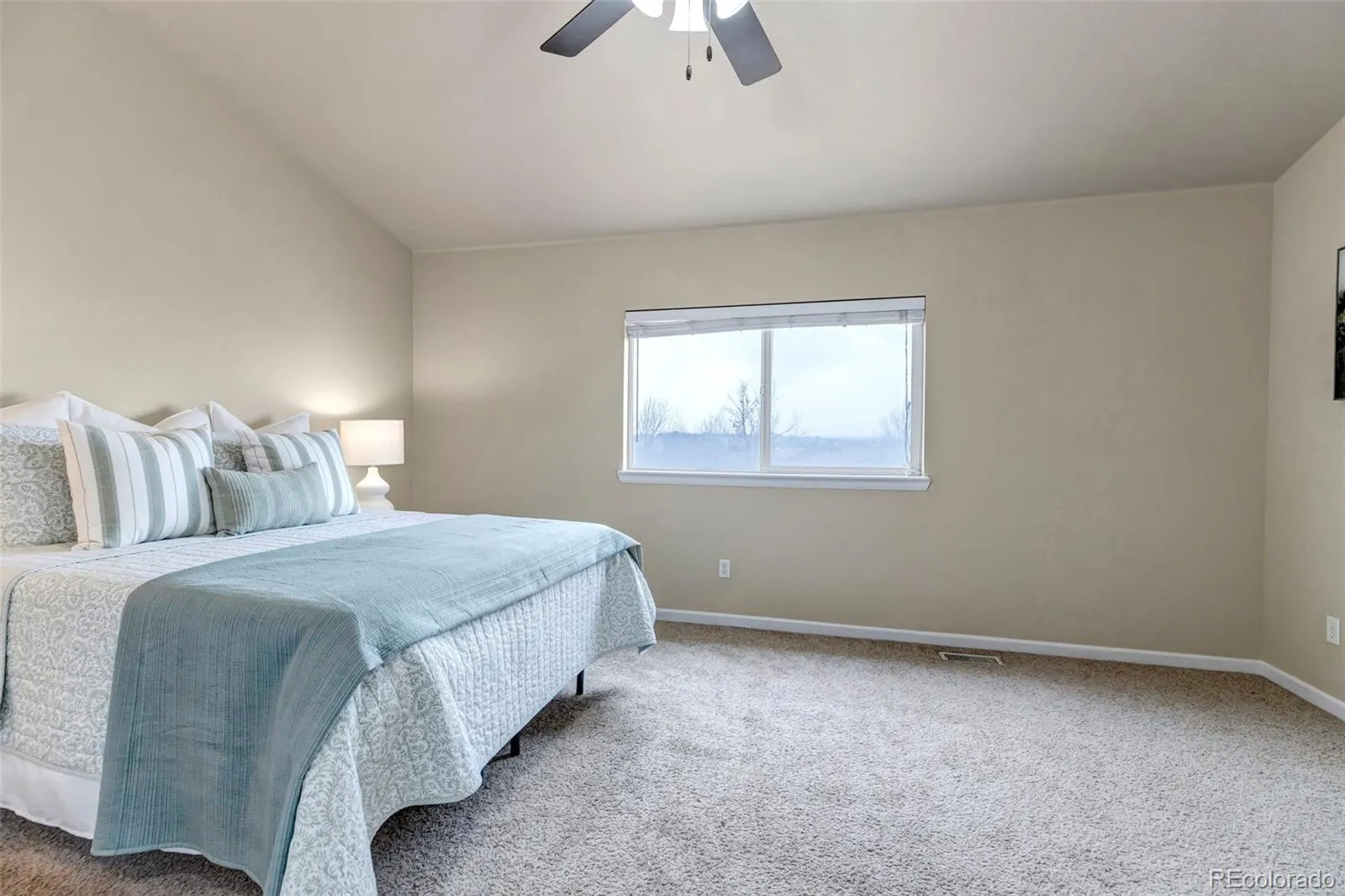 4519 S Atchison Way Aurora CO 80015 MLS #REC4568684 05092026024614 1600 22