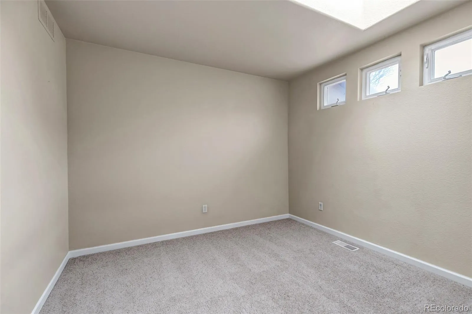 4519 S Atchison Way Aurora CO 80015 MLS #REC4568684 05092026024614 1600 30
