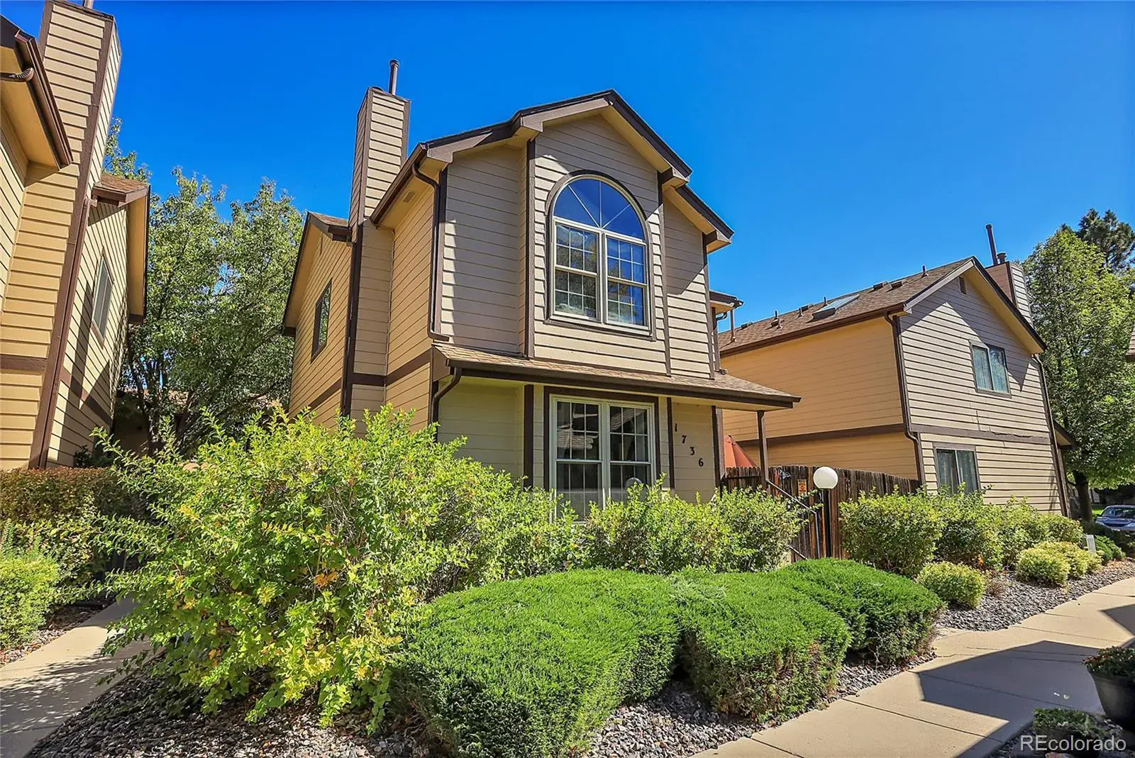 1736 S Pagosa Way Aurora CO 80017 MLS #REC4569407 01312025090453 1600 1