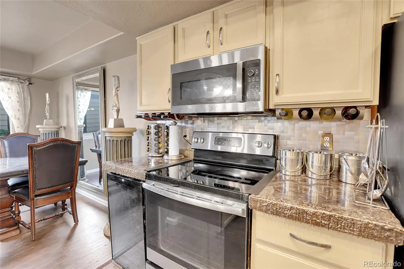 1736 S Pagosa Way Aurora CO 80017 MLS #REC4569407 01312025090453 1600 11
